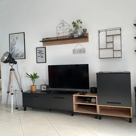 House Runa Apartment